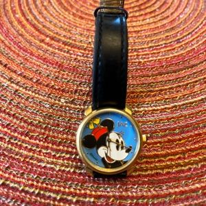 Minnie Mouse watch
